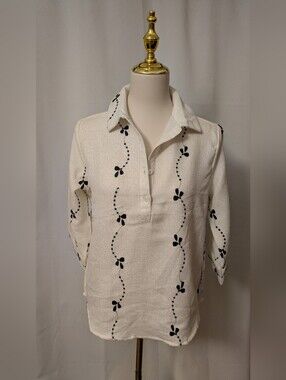 Alex & Parker Classic Antique White Embroidered Popover Top NWT